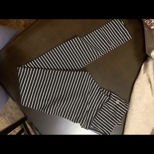 LuluLemon Wunder Under sz 2